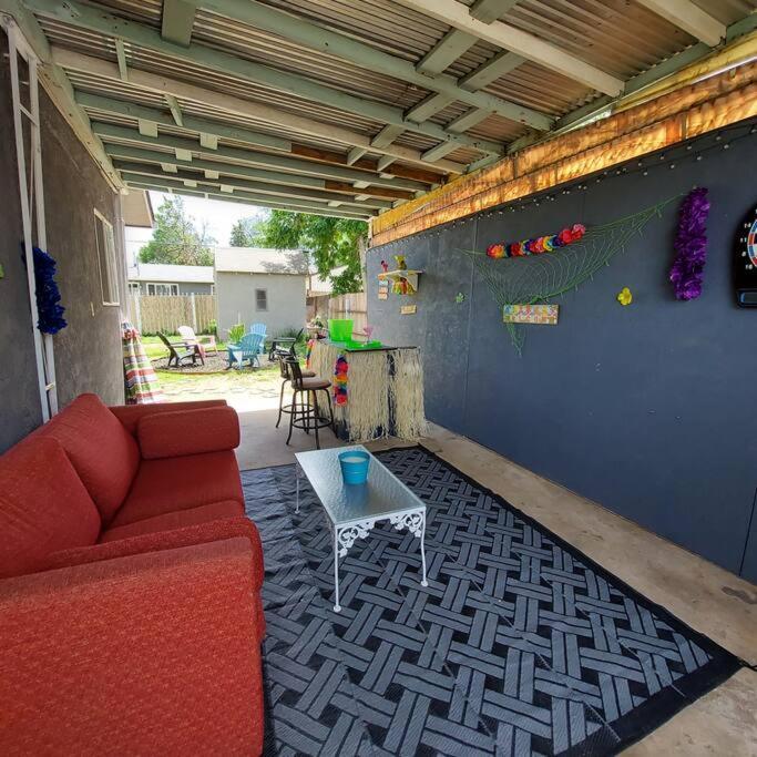 Cheerful 3 Bedroom House. Great Location โคโลราโดสปริงส์ ภายนอก รูปภาพ